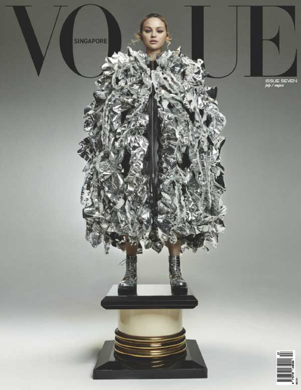 [新加坡版]Vogue 服饰与美容时尚杂志 2021年7-8月刊